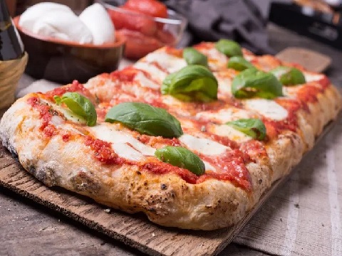 Pinsa margherita
